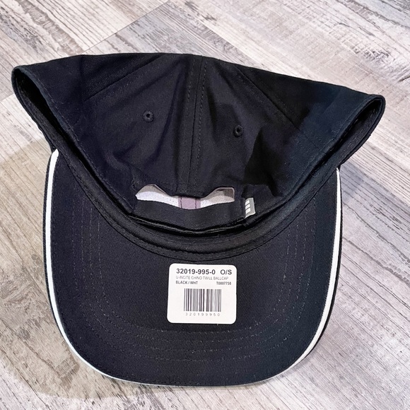 2/$20 Unisex Velcro Adjustable Chino Twill Ballcap Black / White NWT - Picture 6 of 6